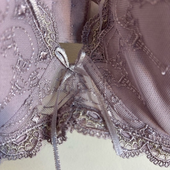 TRIUMPH Sz 38C Bra Balconette Lavender Victorian Lace Underwire Padded NEW - Picture 5 of 8